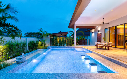 Nová vilka vedle golfu, Hua Hin