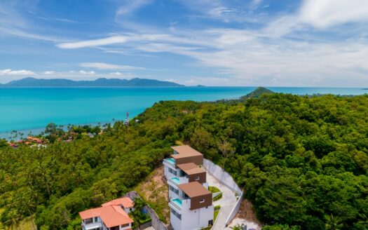 Moderní vila s výhledem na moře